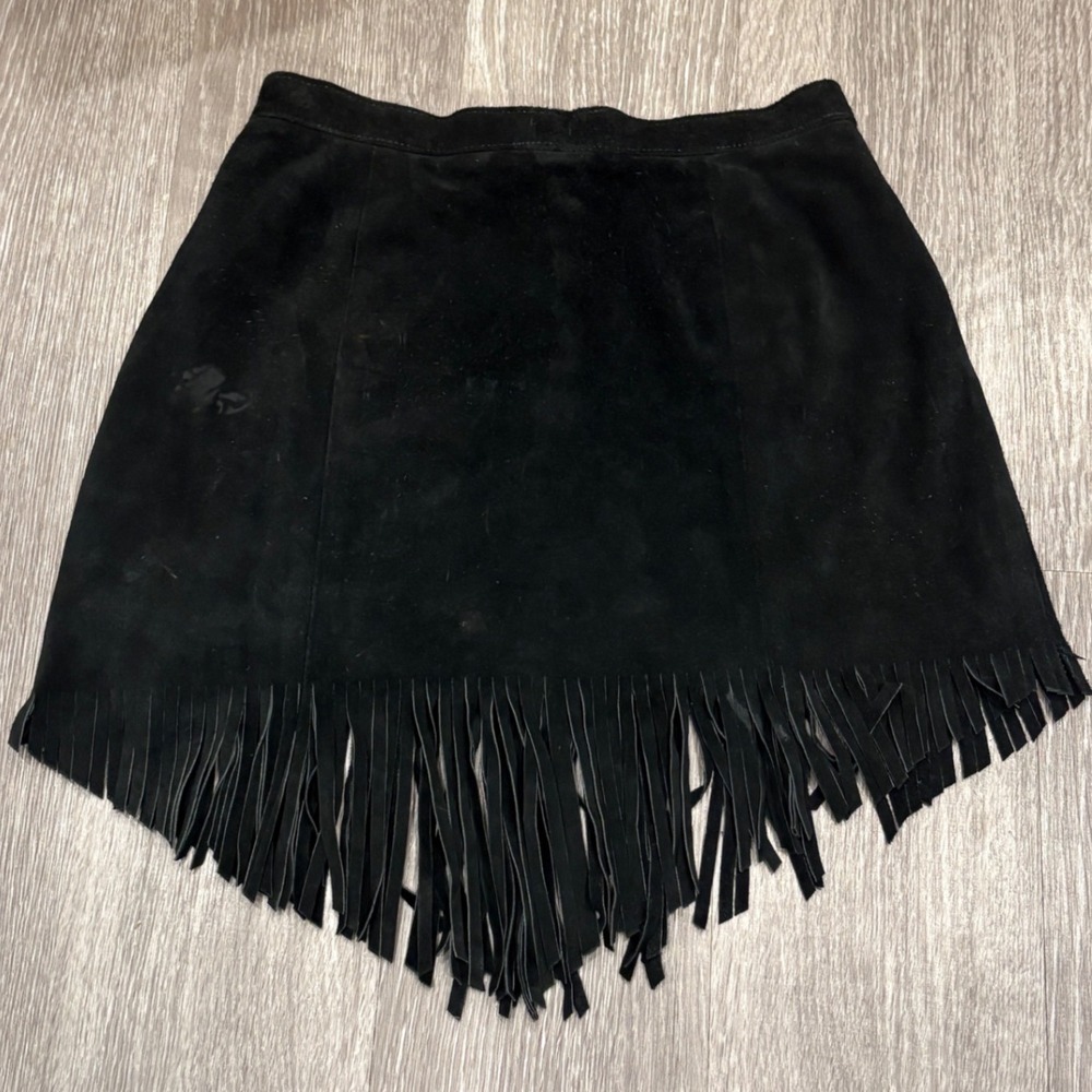 True VTG 70s Outerwear by Phoenix Black Suede Asymmetrical Fringe Mini Skirt XS
